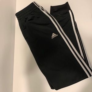 GUC Boys size XL 18/20 Adidas pants.
